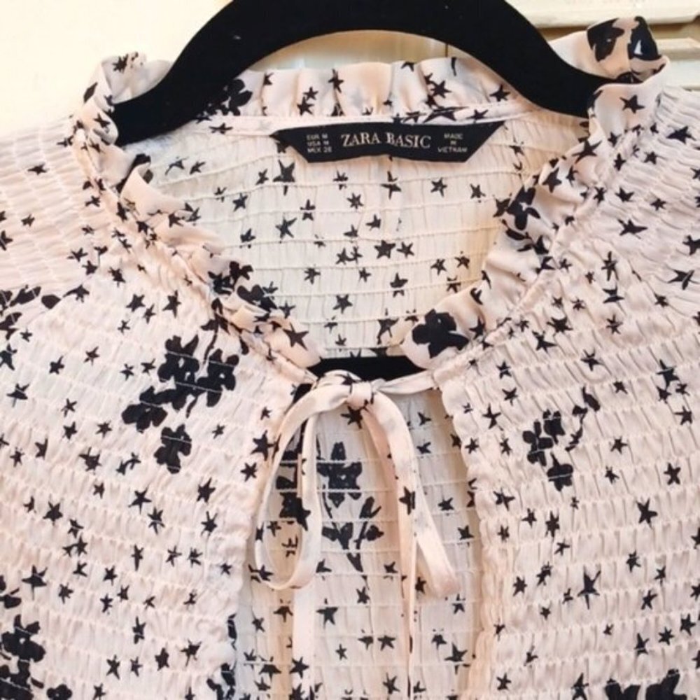 Zara Star Floral Blouse M Statement Sleeve Smocked Peasant Top Cottagecore - Picture 4 of 9